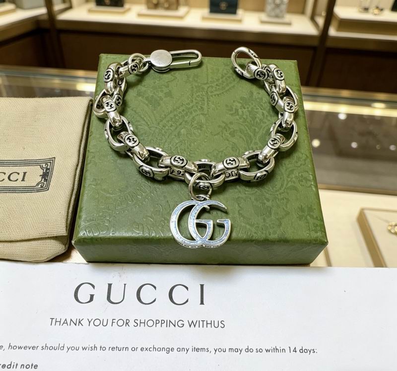 Gucci Bracelet 04yxs350